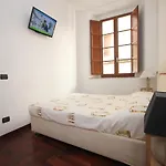 Logge Del Papa Apartment